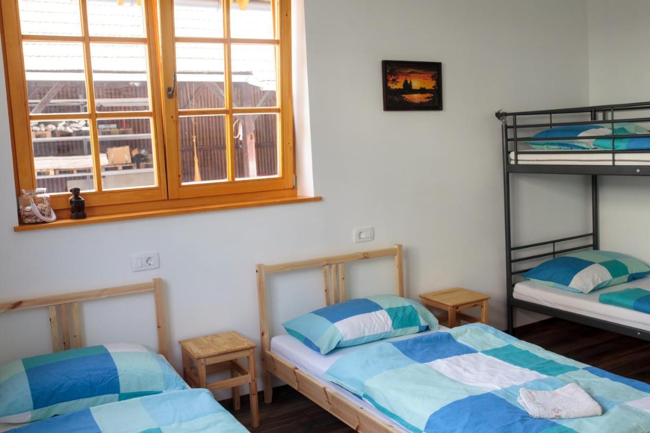 Bikeski Family Hotel, B&B, Apartaments, Rooms Mezica Kültér fotó