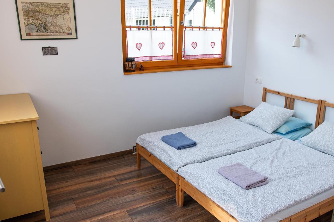 Bikeski Family Hotel, B&B, Apartaments, Rooms Mezica Kültér fotó