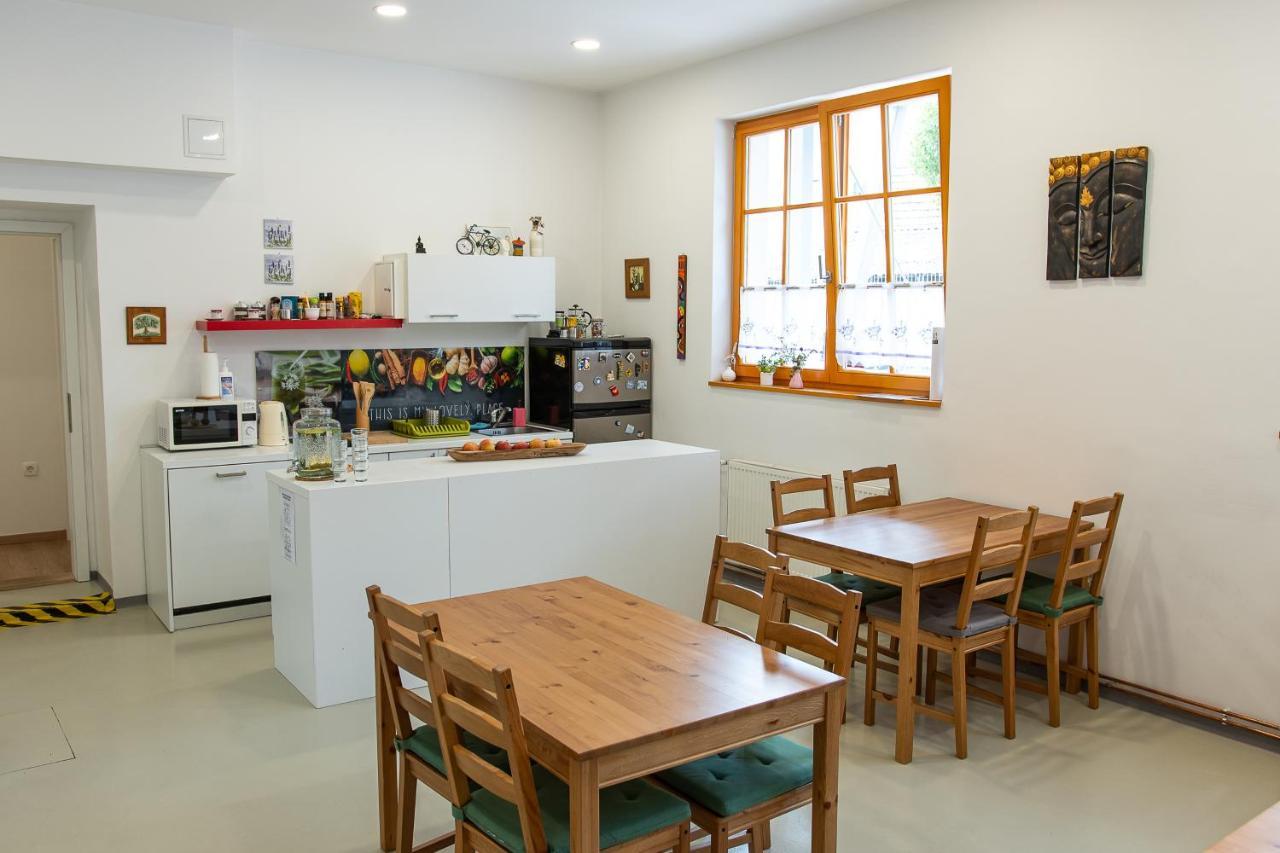 Bikeski Family Hotel, B&B, Apartaments, Rooms Mezica Kültér fotó